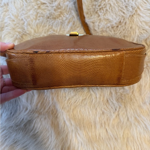 Vintage GUCCI Tan Lizard Bag - Picture 7 of 12